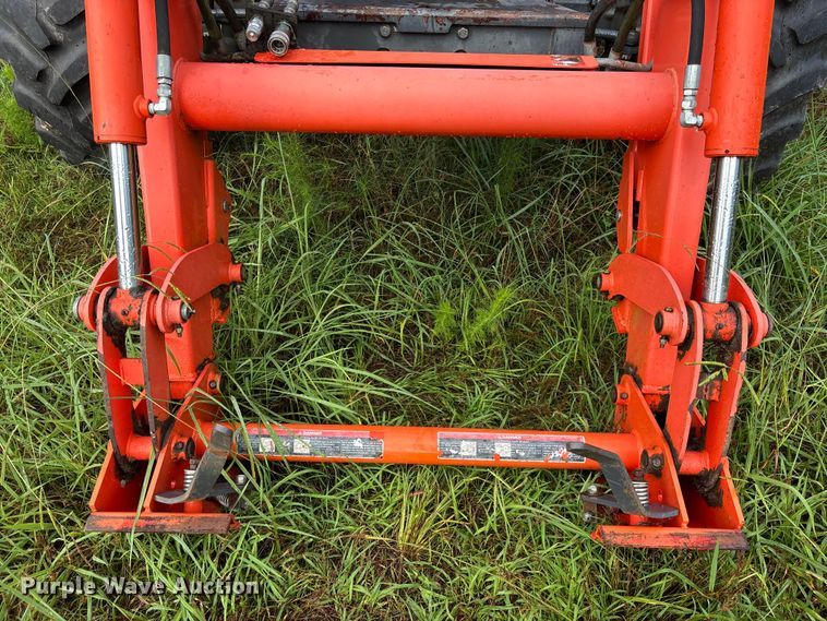 image for item YA4142 2010 Kubota M110X MFWD tractor