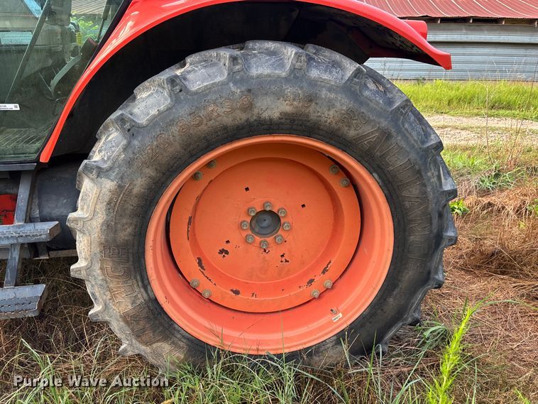 image for item YA4142 2010 Kubota M110X MFWD tractor