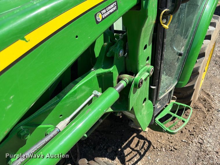 image for item YA4145 2021 John Deere 3046R MFWD tractor