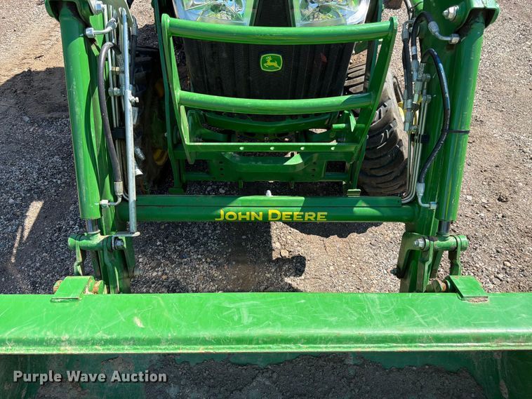 image for item YA4145 2021 John Deere 3046R MFWD tractor