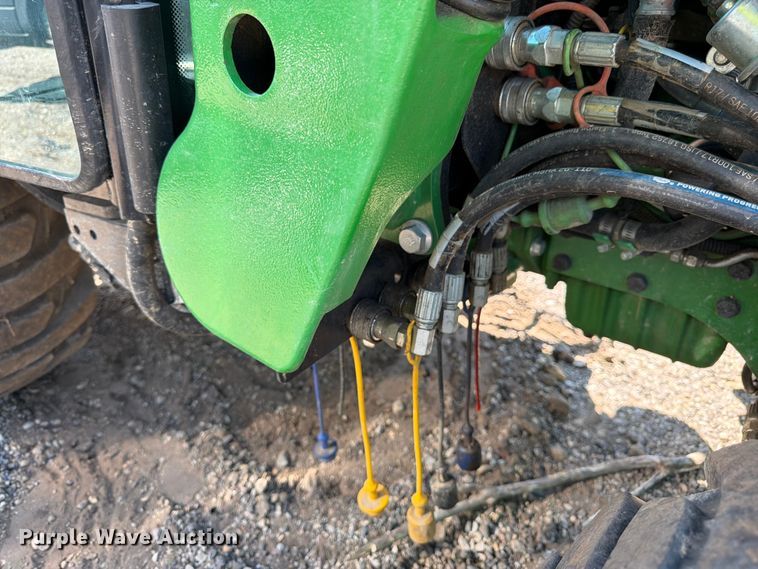image for item YA4145 2021 John Deere 3046R MFWD tractor