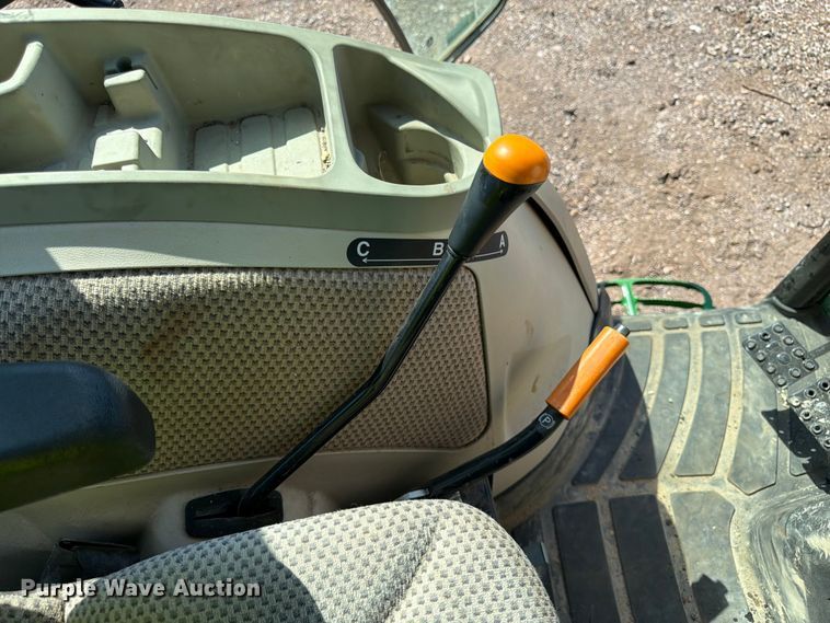 image for item YA4145 2021 John Deere 3046R MFWD tractor