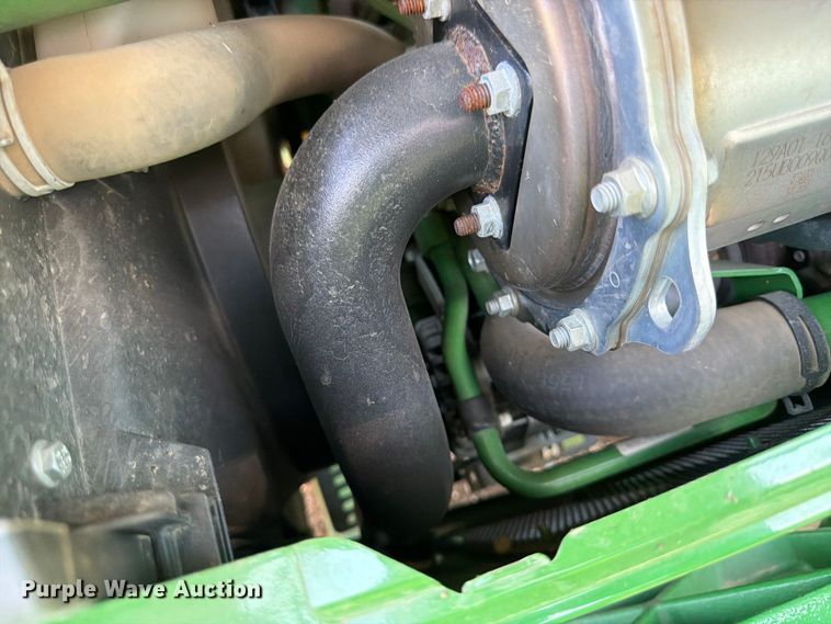 image for item YA4145 2021 John Deere 3046R MFWD tractor