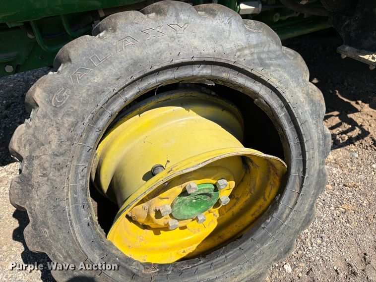 image for item YA4145 2021 John Deere 3046R MFWD tractor
