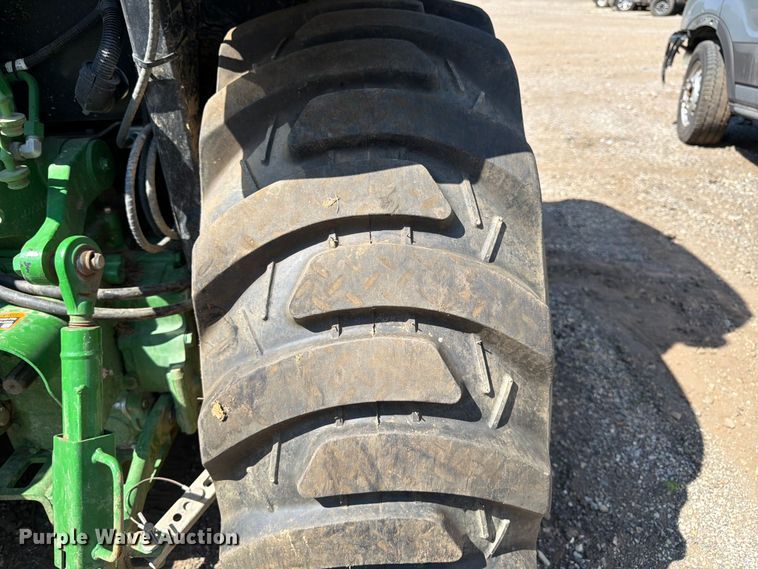 image for item YA4145 2021 John Deere 3046R MFWD tractor
