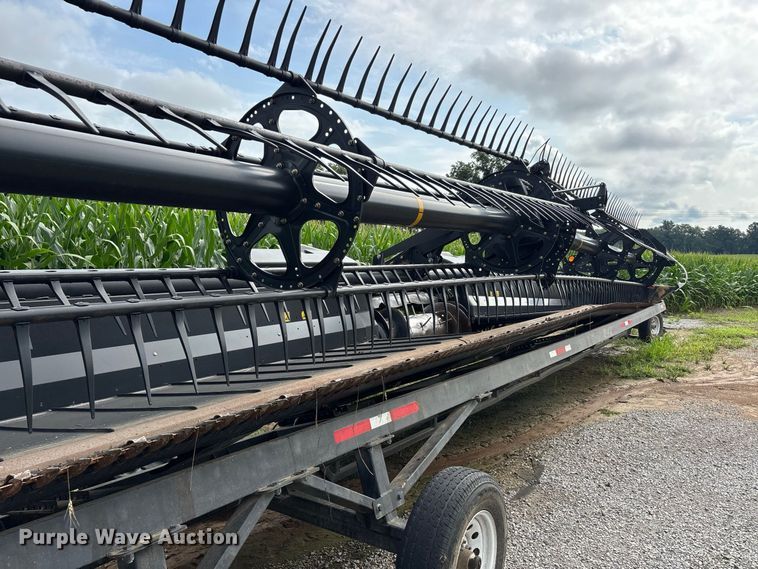 image for item YA4193 2016 Macdon FD75  flex draper head