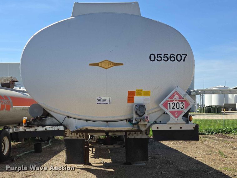 image for item DP8930 2005 Beall BAST-95-4-DC tank trailer