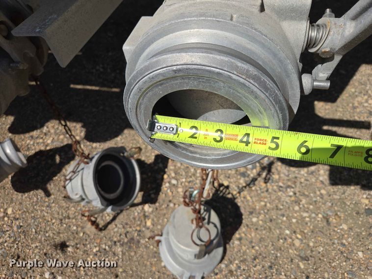 image for item DP8930 2005 Beall BAST-95-4-DC tank trailer