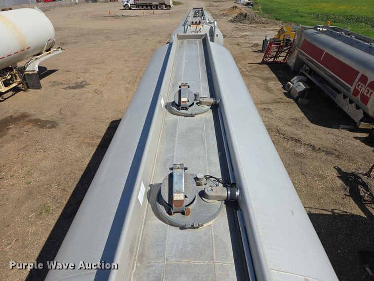 image for item DP8930 2005 Beall BAST-95-4-DC tank trailer