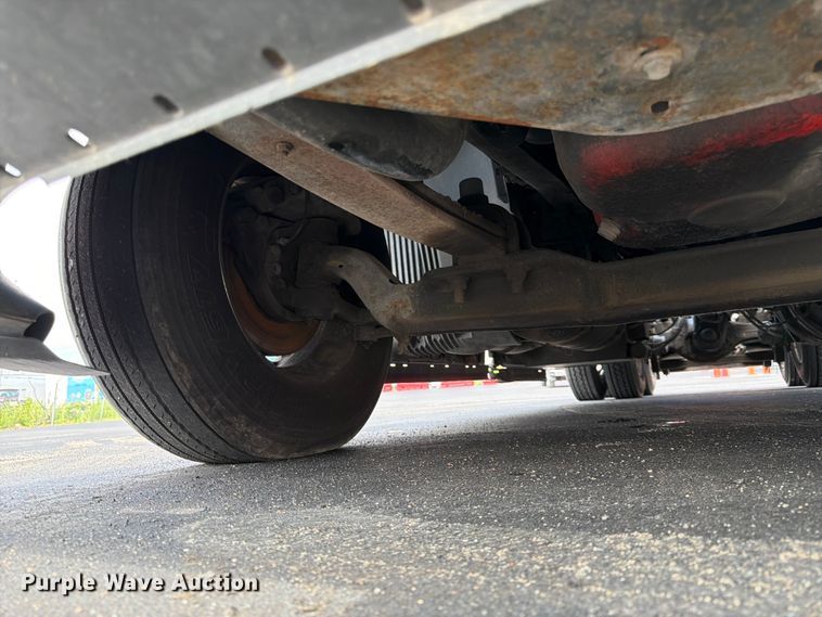 image for item DQ7892 2015 Volvo VN semi truck