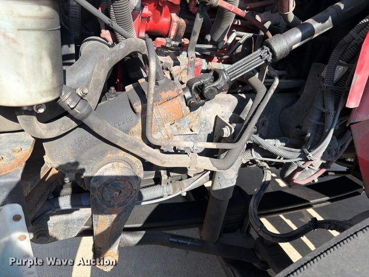 image for item DQ7951 2020 International MV607 semi truck