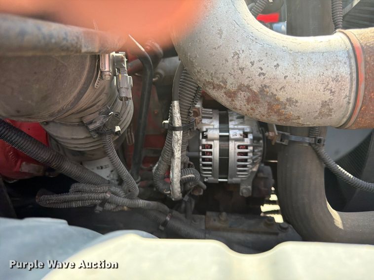 image for item DQ7951 2020 International MV607 semi truck