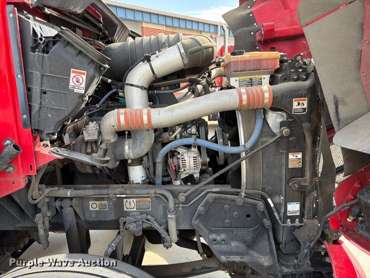 image for item DQ7952 2018 Kenworth T4 semi truck