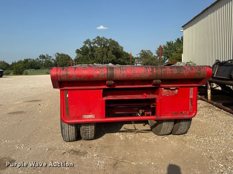 image for item DW6773 1980 Hobbs FB-EB-4 oilfield trailer