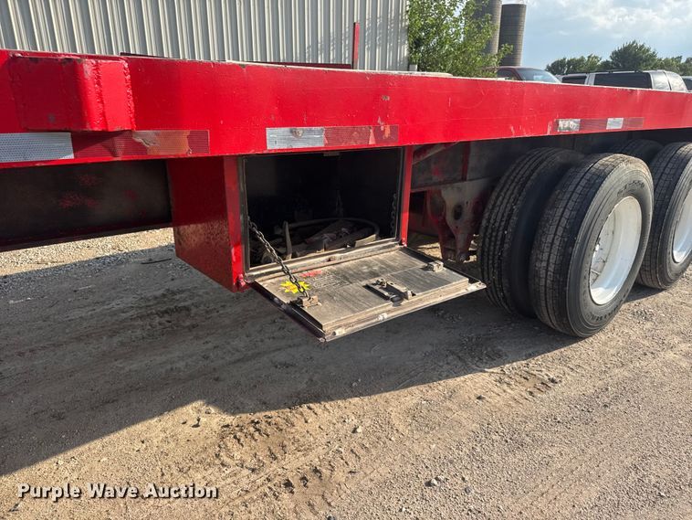 image for item DW6773 1980 Hobbs FB-EB-4 oilfield trailer