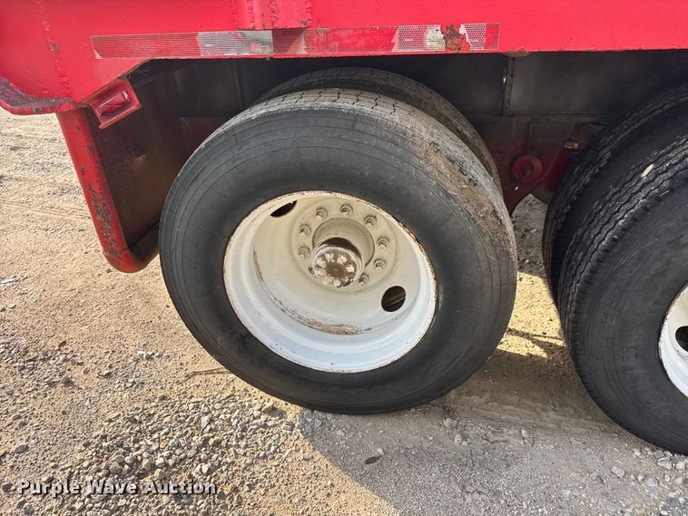 image for item DW6773 1980 Hobbs FB-EB-4 oilfield trailer