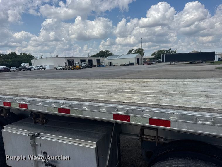 image for item DY2990 2019 Great Dane FXP-0024-00053 flatbed trailer