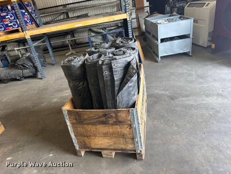image for item DY2993 (8) tarps