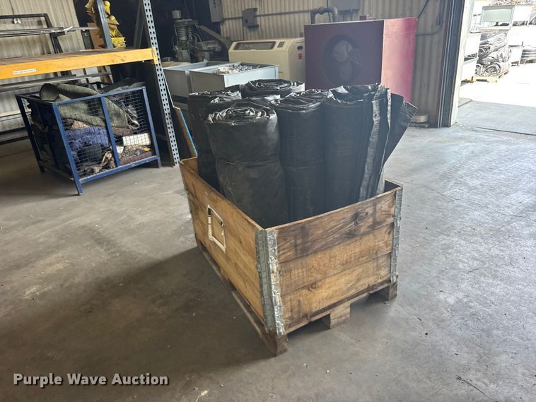 image for item DY2993 (8) tarps