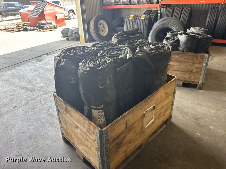 image for item DY2993 (8) tarps