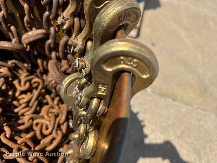 image for item DY2999 Approximately 20 chains