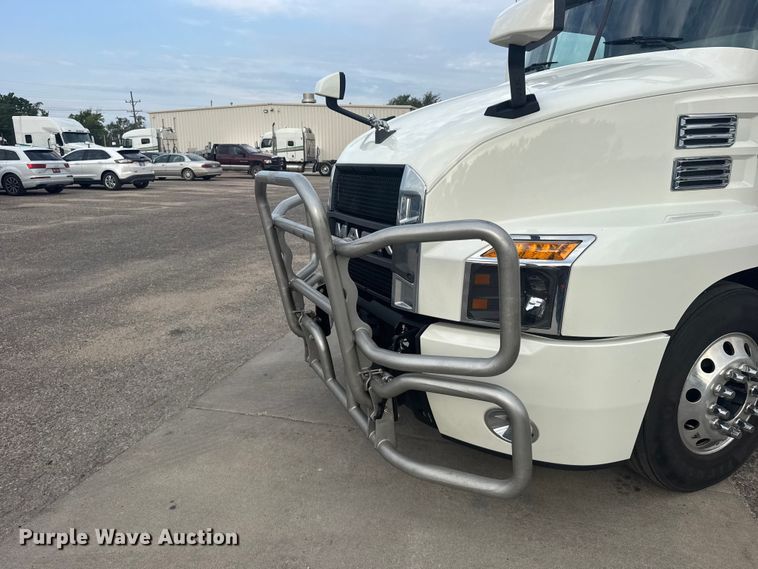 image for item DY3070 2024 Mack Anthem semi truck