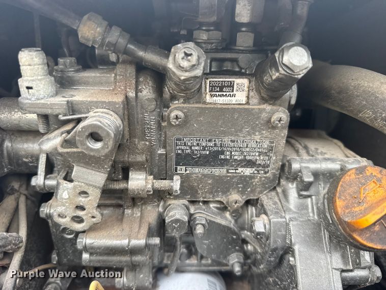 image for item DY3070 2024 Mack Anthem semi truck