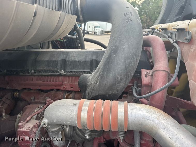 image for item DY3070 2024 Mack Anthem semi truck