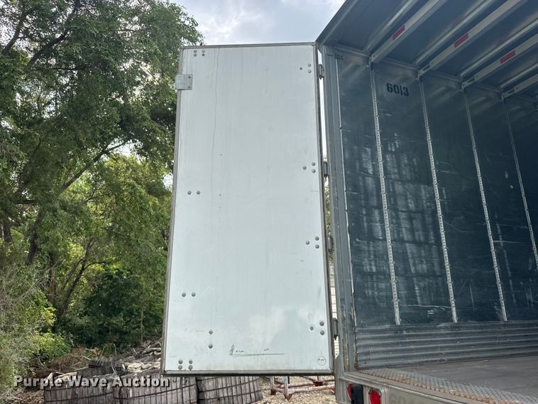 image for item DY3074 2022 Great Dane Trailers dry van trailer