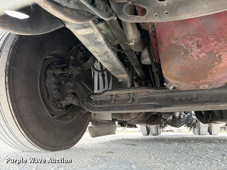 image for item ED5366 2018 International LT625 semi truck