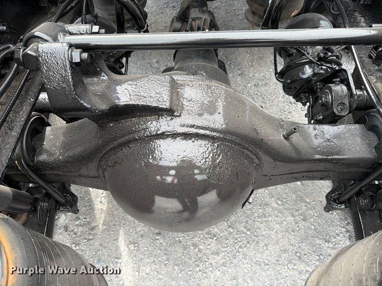 image for item ED5366 2018 International LT625 semi truck