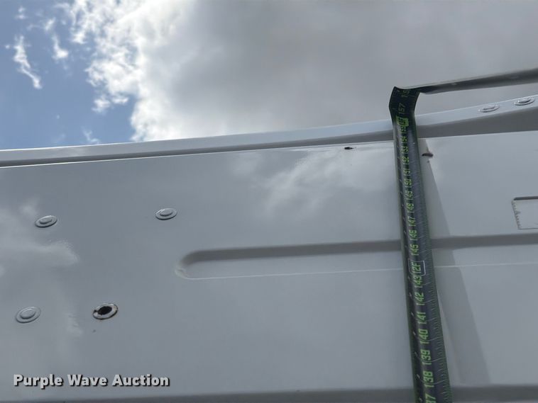 image for item ED5367 2020 Volvo VNL semi truck