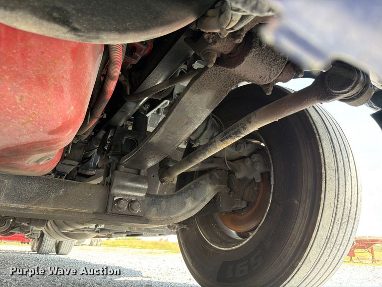 image for item ED5368 2020 Peterbilt 579 semi truck