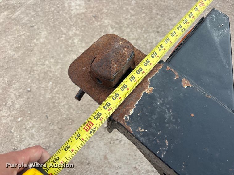 image for item EF6324 2019 Gallegos frac sand chassis trailer