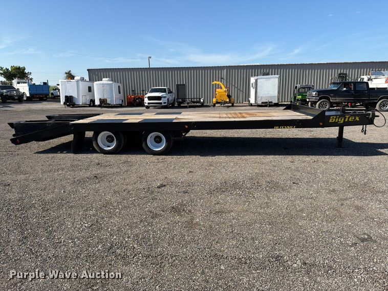 image for item EG9253 2012 Big Tex 20AD-20+5 equipment trailer