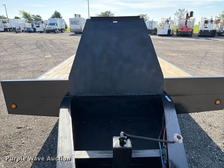 image for item EG9253 2012 Big Tex 20AD-20+5 equipment trailer