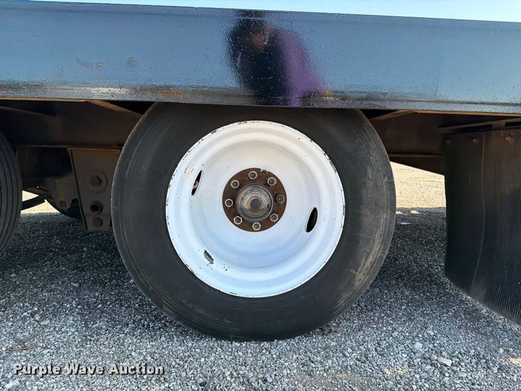 image for item EG9253 2012 Big Tex 20AD-20+5 equipment trailer