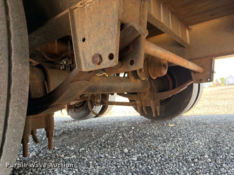 image for item EG9253 2012 Big Tex 20AD-20+5 equipment trailer