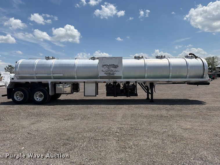 image for item EG9254 2015 ITI AV15010250 vacuum trailer