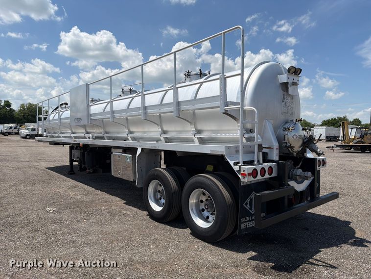 image for item EG9254 2015 ITI AV15010250 vacuum trailer