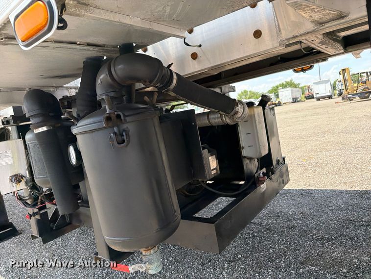 image for item EG9254 2015 ITI AV15010250 vacuum trailer