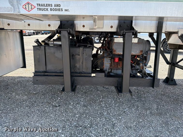 image for item EG9254 2015 ITI AV15010250 vacuum trailer