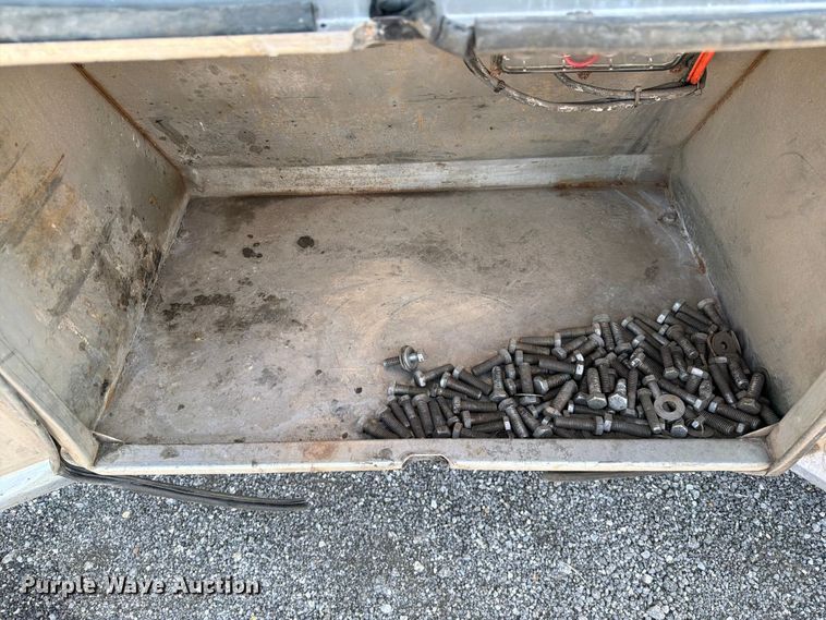 image for item EG9254 2015 ITI AV15010250 vacuum trailer