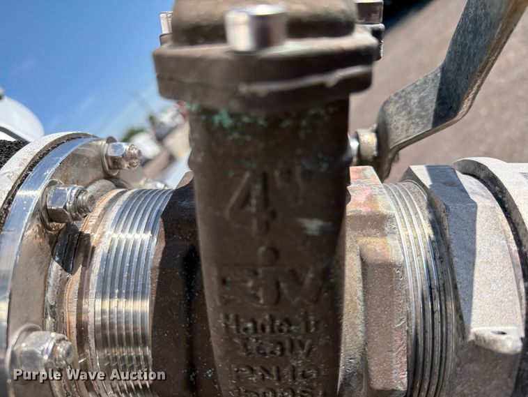image for item EG9254 2015 ITI AV15010250 vacuum trailer