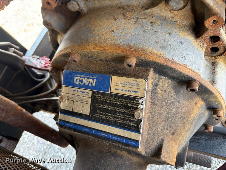 image for item EG9254 2015 ITI AV15010250 vacuum trailer