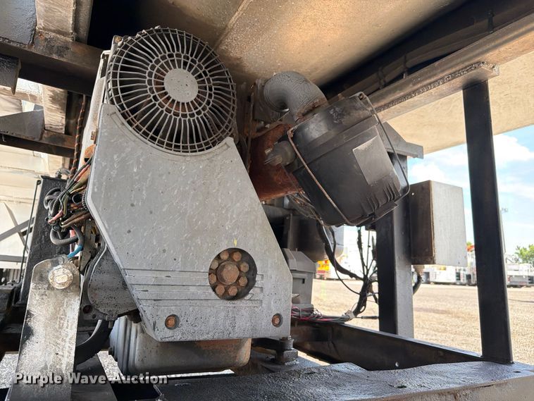 image for item EG9254 2015 ITI AV15010250 vacuum trailer
