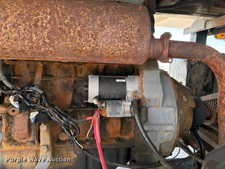 image for item EG9254 2015 ITI AV15010250 vacuum trailer