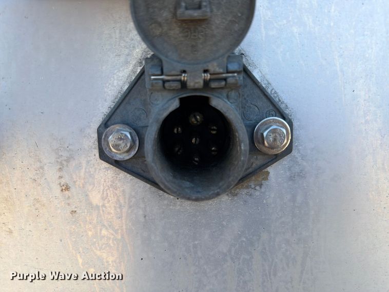 image for item EG9254 2015 ITI AV15010250 vacuum trailer