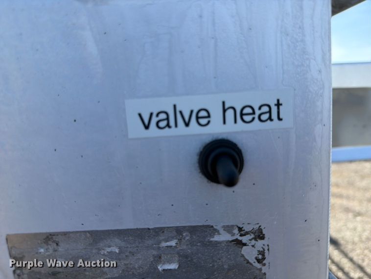 image for item EG9254 2015 ITI AV15010250 vacuum trailer