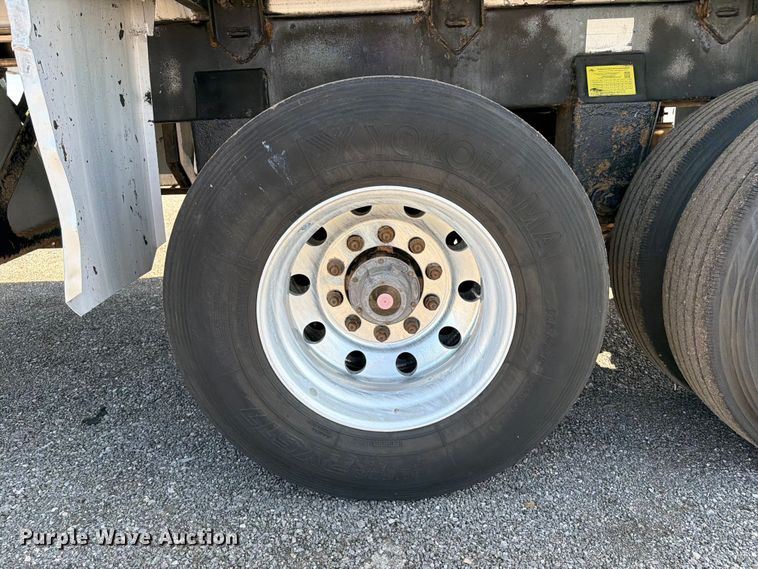 image for item EG9254 2015 ITI AV15010250 vacuum trailer